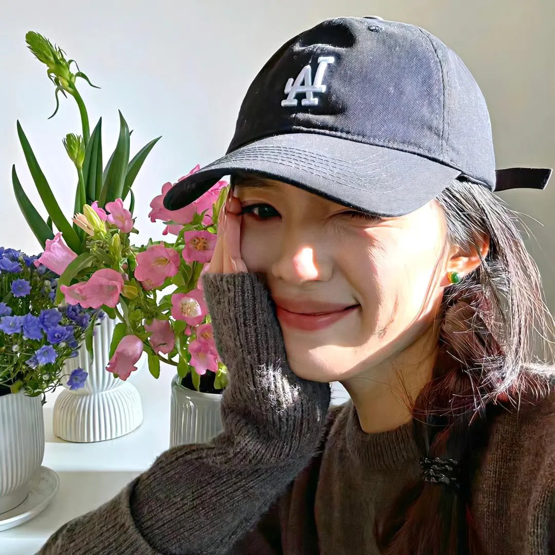我和他都是新郎。